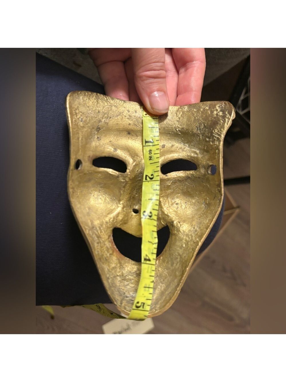 Antique-Style Brass Mask Sculpture Botanical Wall Art 4 Vines, Florals & Altars - Picture 12 of 14
